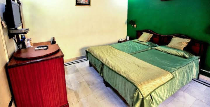 Treebo Trend Corporate Inn Chandīgarh 외부 사진