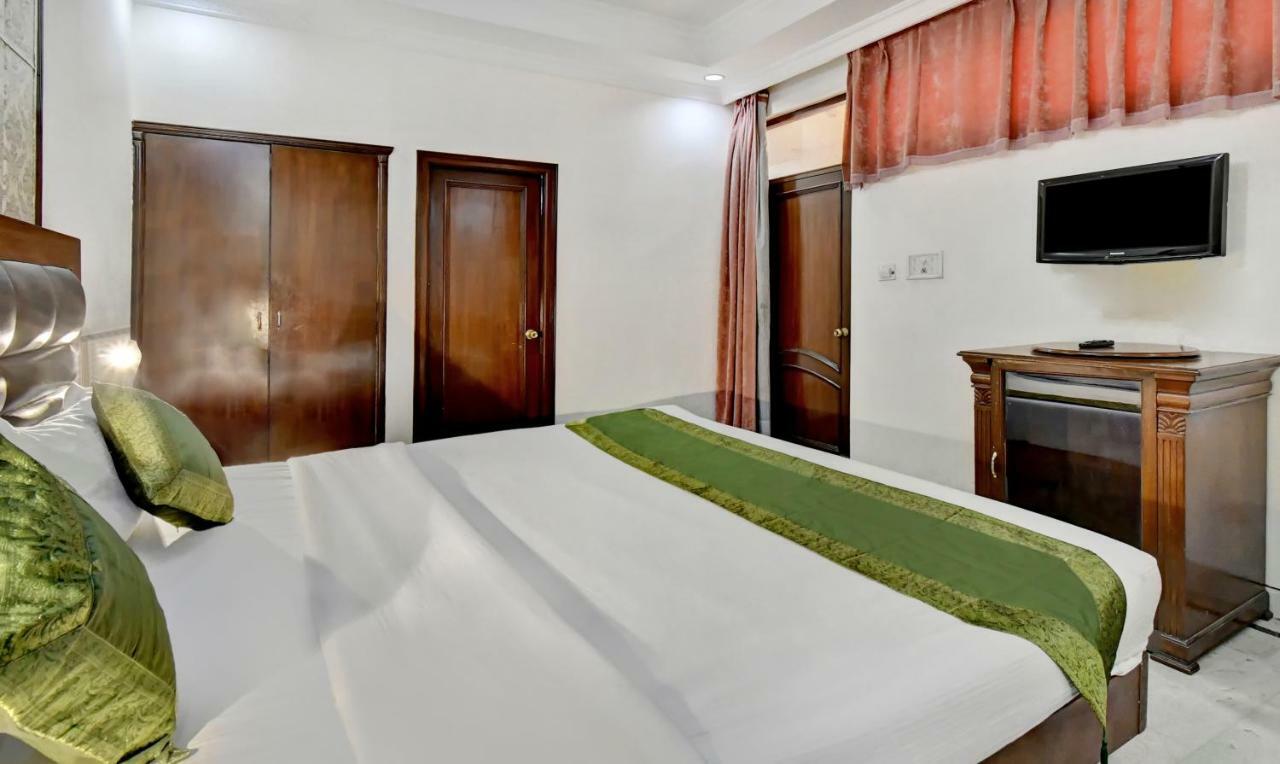 Treebo Trend Corporate Inn Chandīgarh 외부 사진